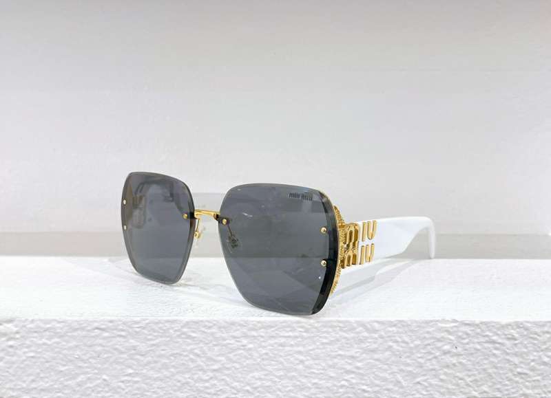 Picture of MiuMiu Sunglasses _SKUfw56703716fw
